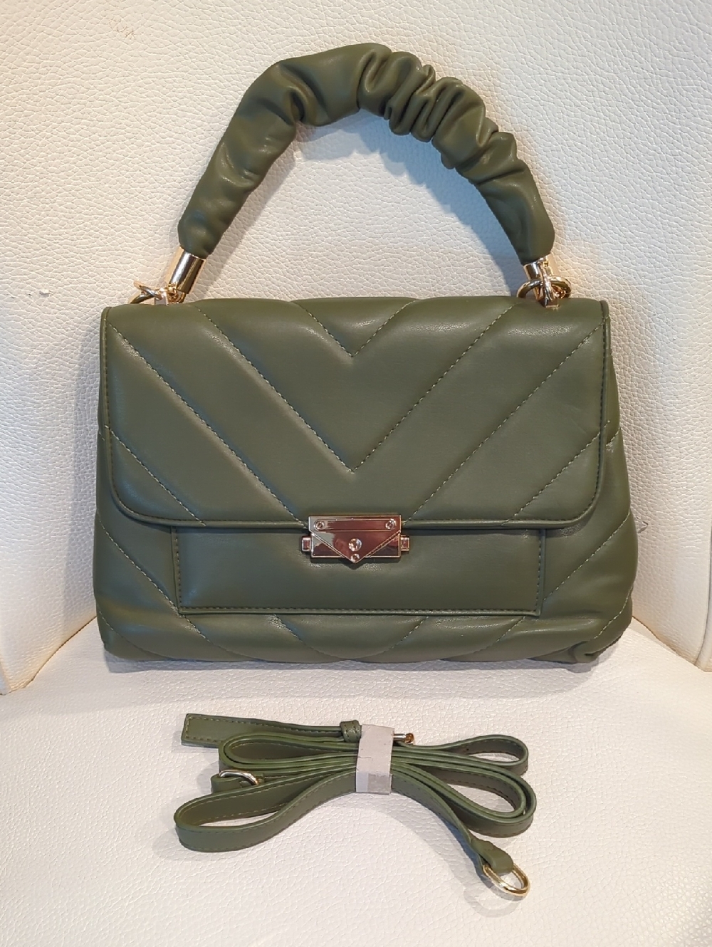 Quilted Olive Green Top-Handle Crossbody Bag with Detachable Strap